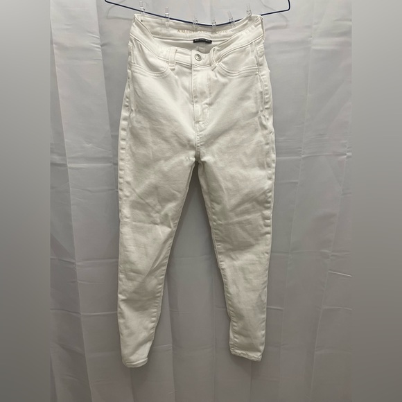 AMERICAN EAGLE- Women’s white American eagle skinny jeans #49 - Picture 1 of 5